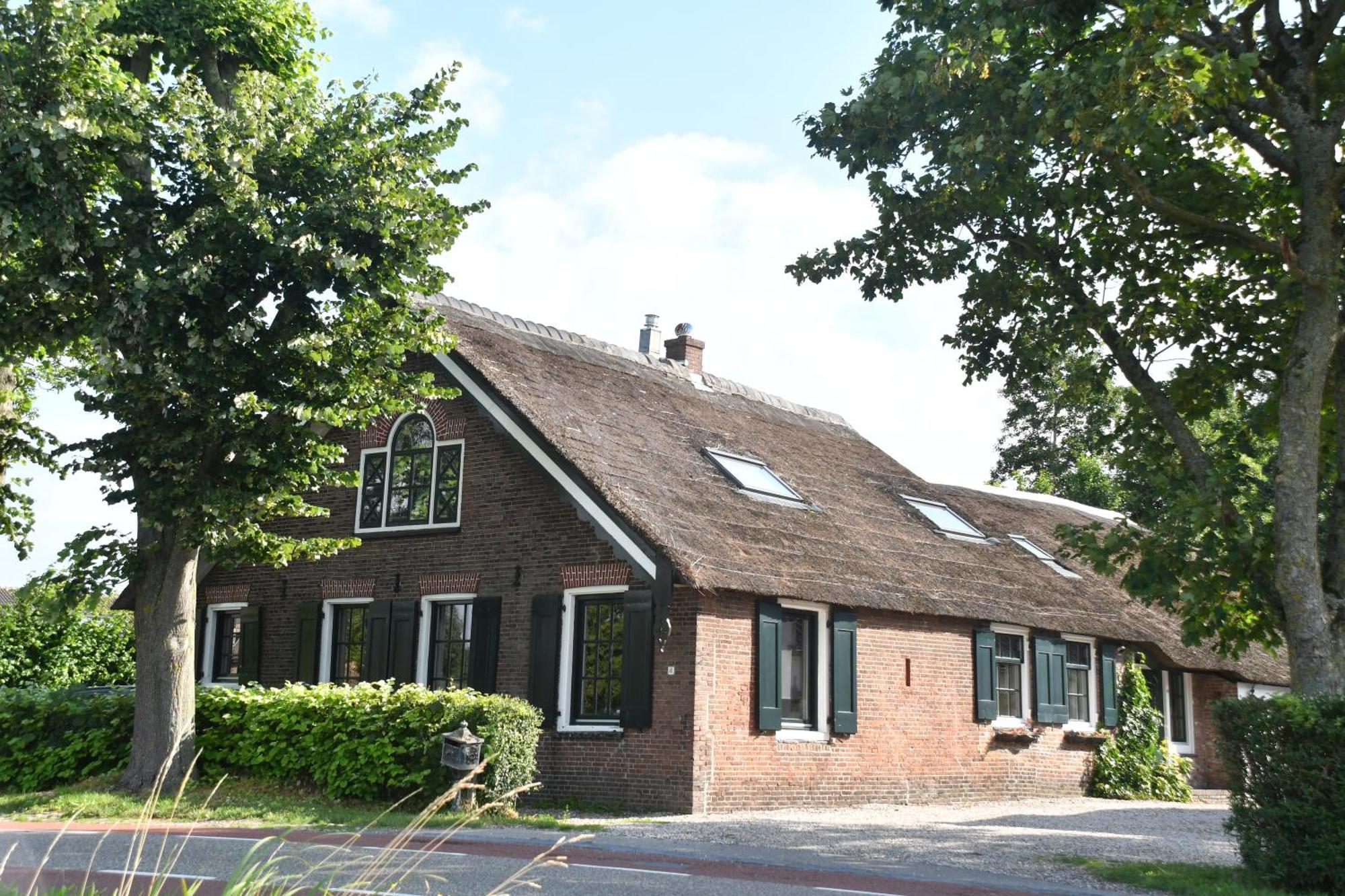 Bohemian Experience Wellness, Jacuzzi, Sauna, Bbq, Garden, Sleeps 14 Kockengen Exterior photo