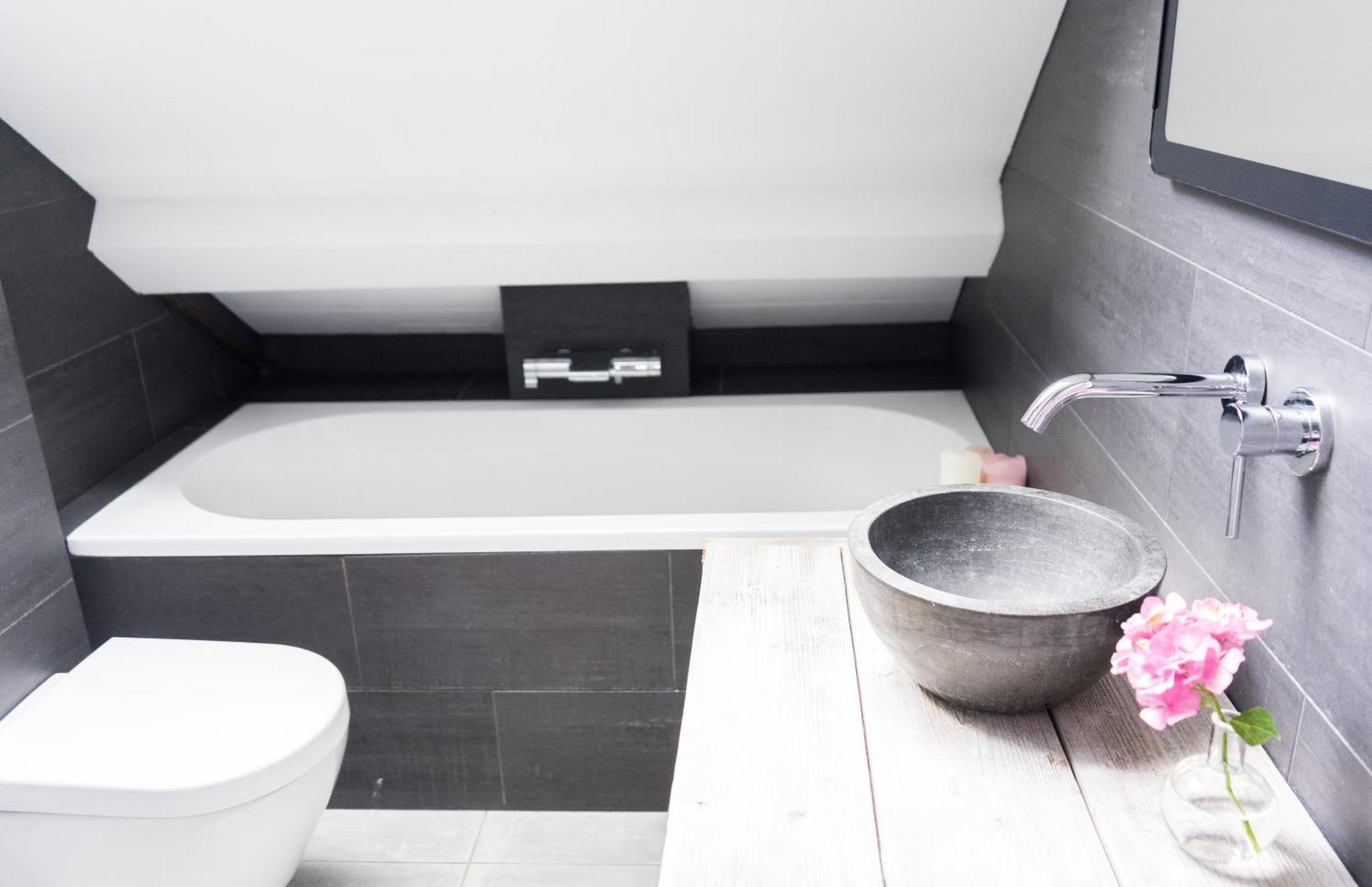 Bohemian Experience Wellness, Jacuzzi, Sauna, Bbq, Garden, Sleeps 14 Kockengen Exterior photo