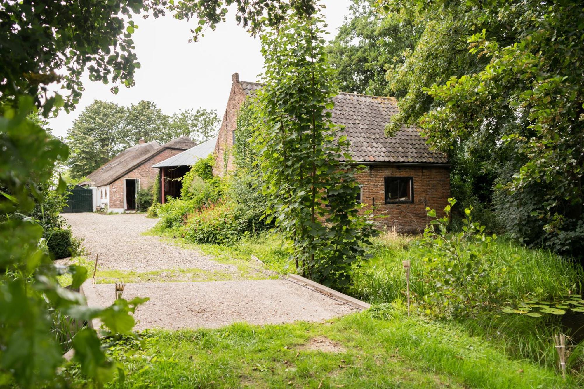 Bohemian Experience Wellness, Jacuzzi, Sauna, Bbq, Garden, Sleeps 14 Kockengen Exterior photo